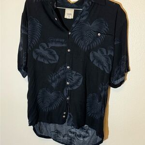 Saddlebred Black Leaf Print Casual Shirt